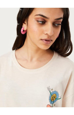 Good-Wear Beige Floral Print T-Shirt – Premium Cotton Quality